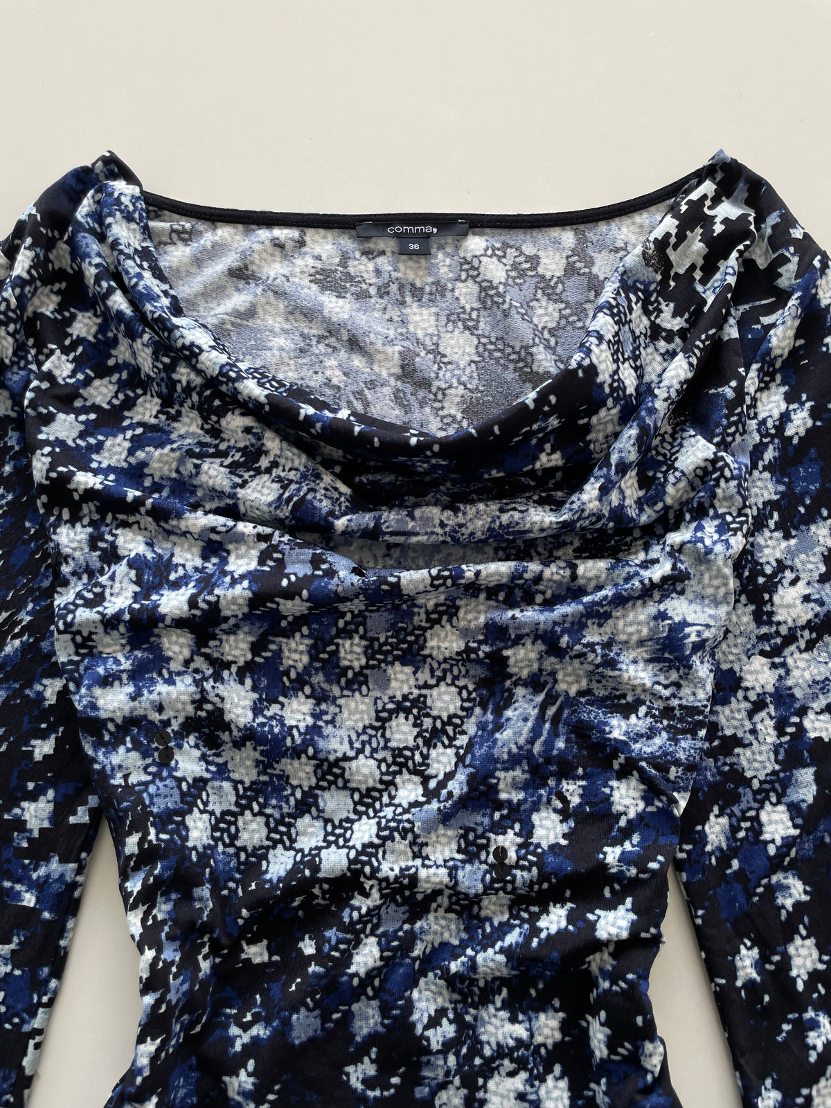 Comma Vintage Top-Bust 36 to 38