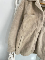 Bershka Super Duper Thick Shacket-Chest 42