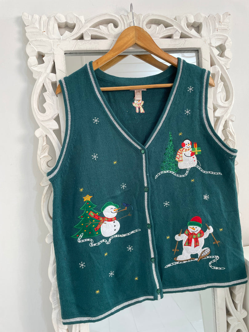 White Stag Christmas Sweater Vest-Bust 44