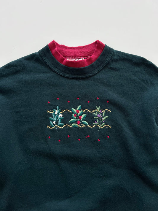 Top Stitch Embroidered Sweatshirt-Bust 46