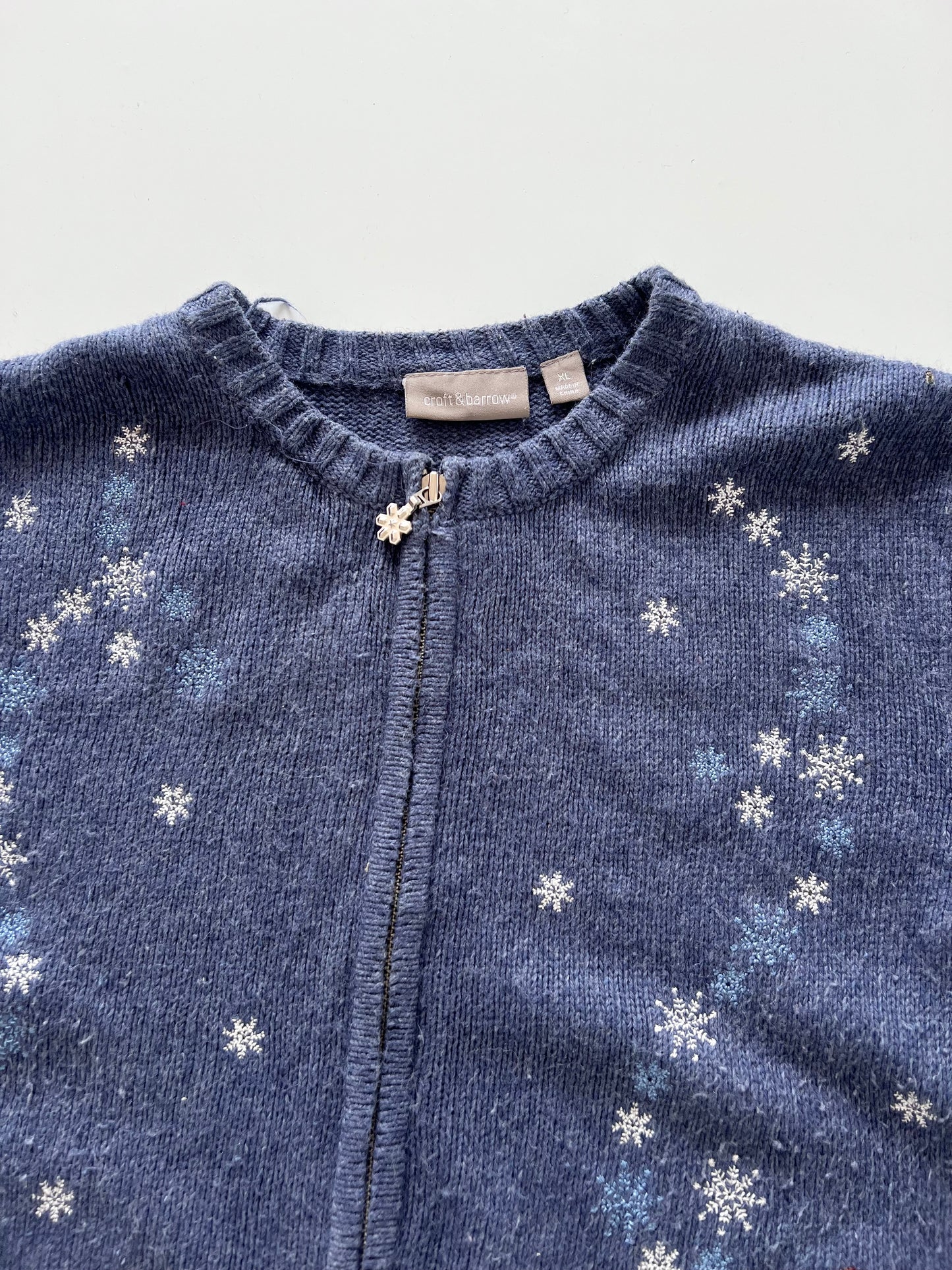 Croft&Barrow Embroidered Christmas Zipper -Bust48
