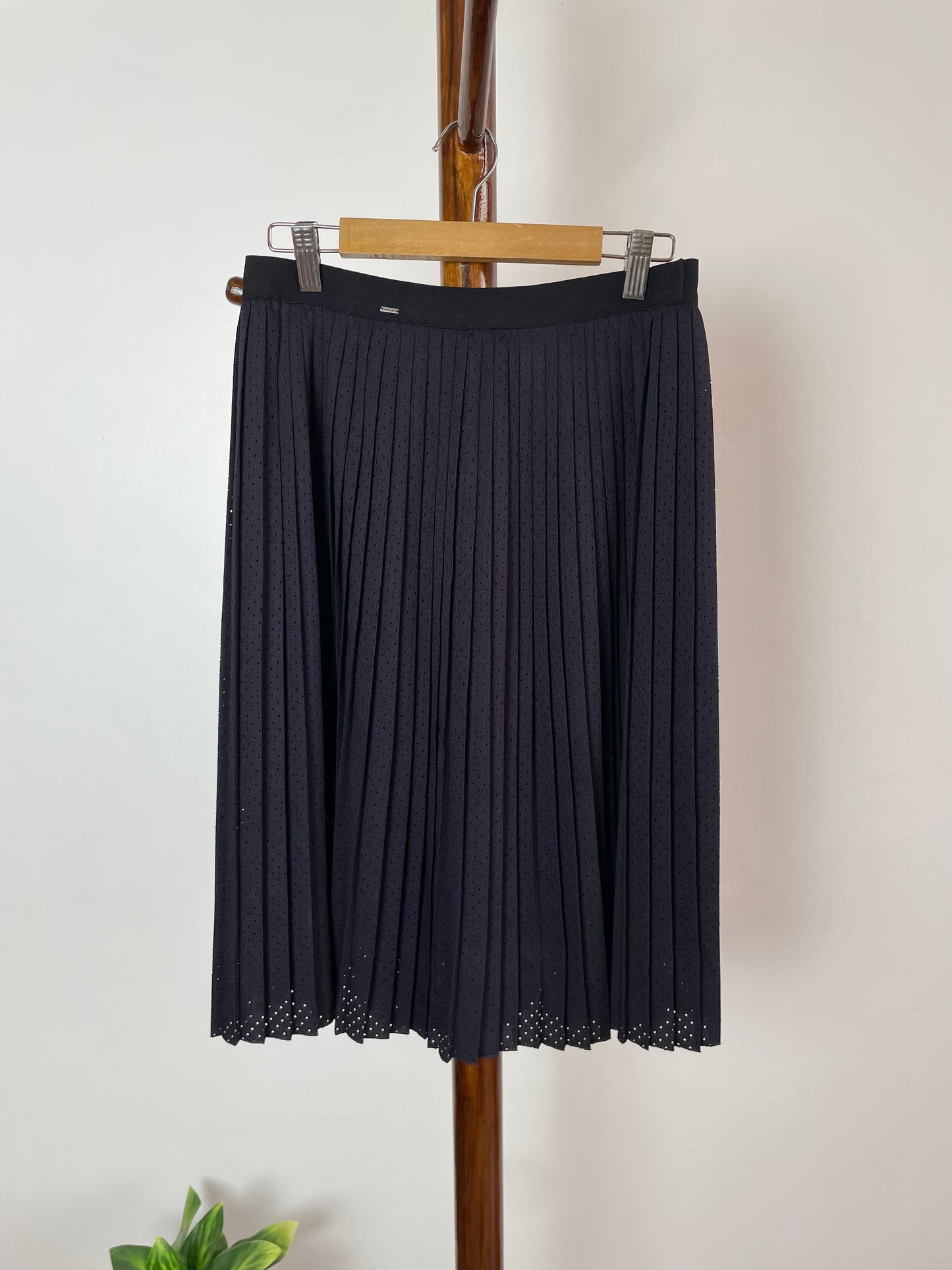 Pleated Skirt-Waist 28 to 34
