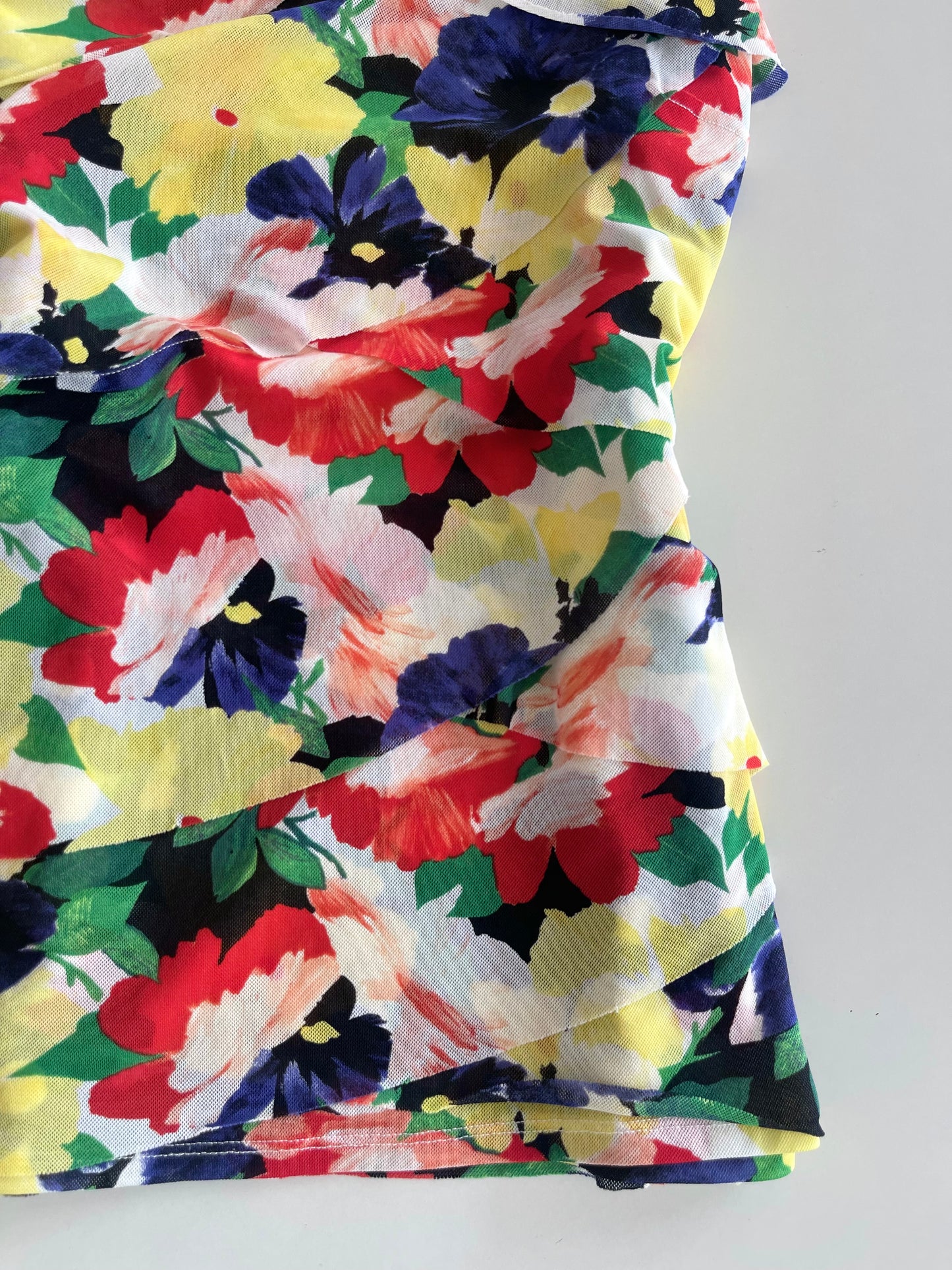 Chaus Ruffle Top-Bust 38 to 40