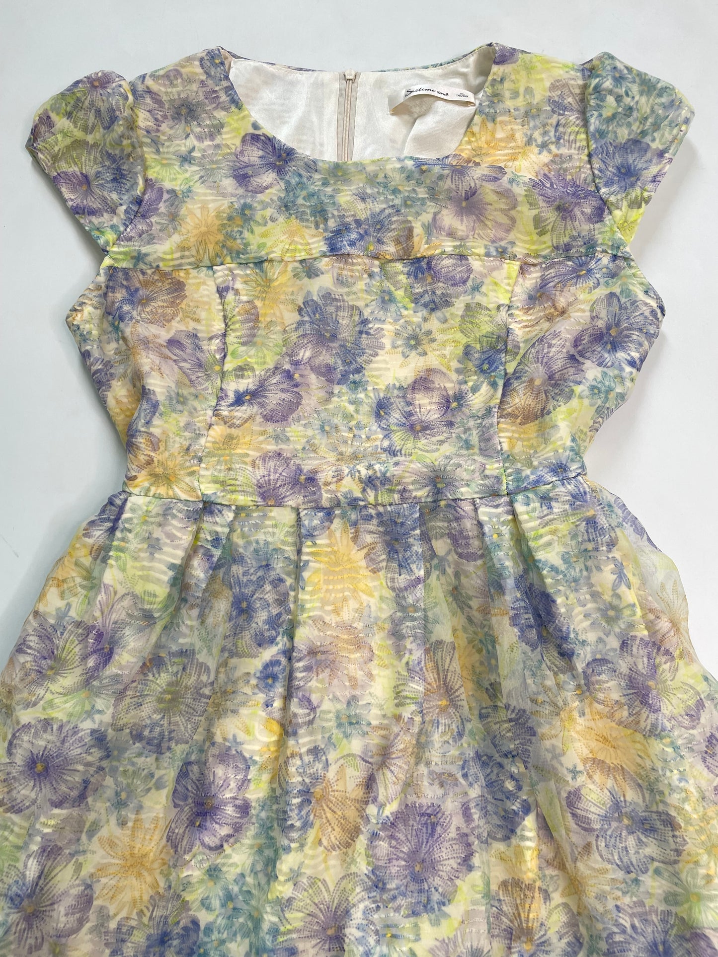 Dress-Bust 36