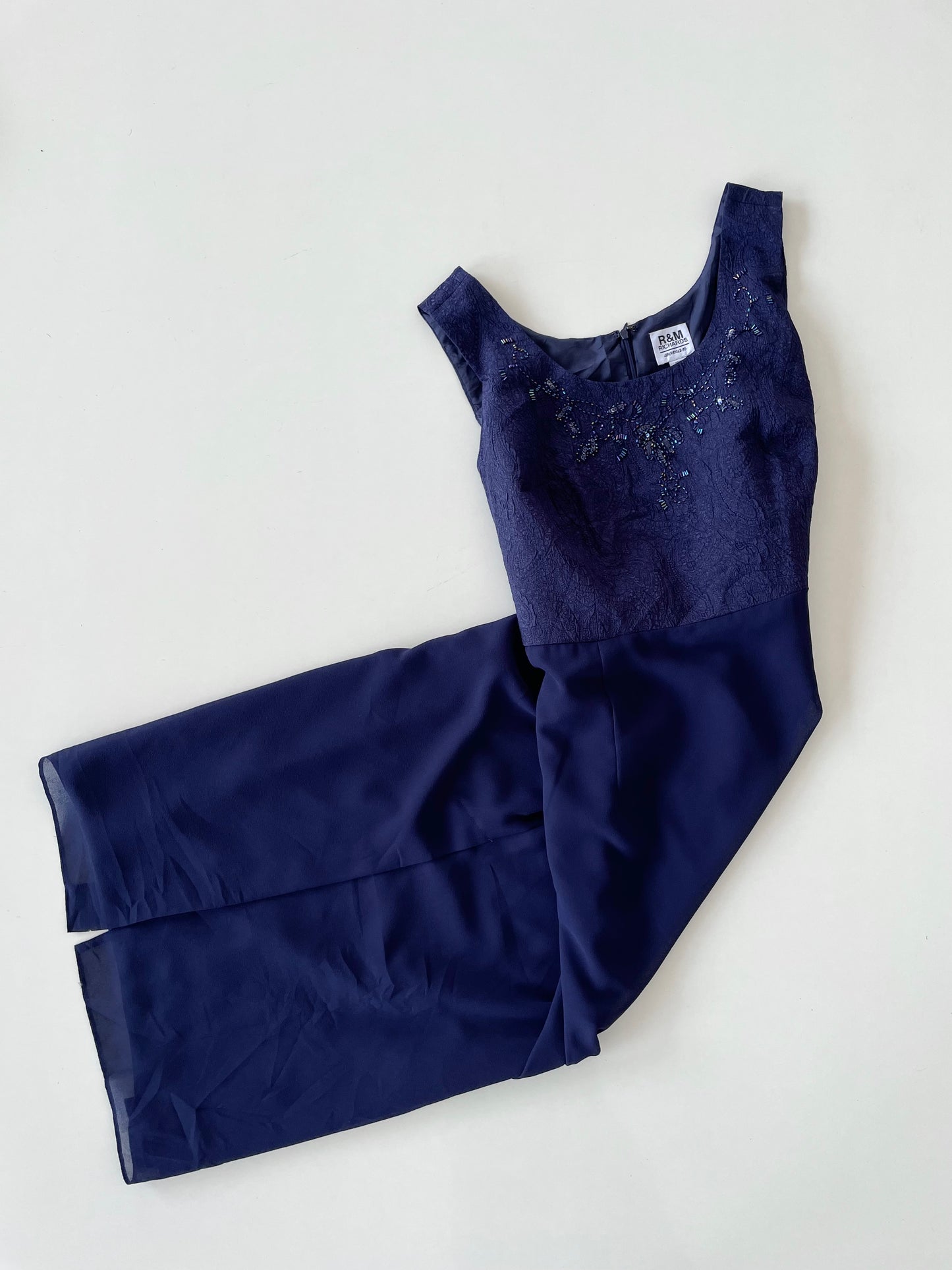 Richards Embroidered Dress-Bust 46