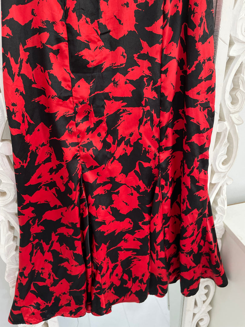 Satin Skirt-Waist 32