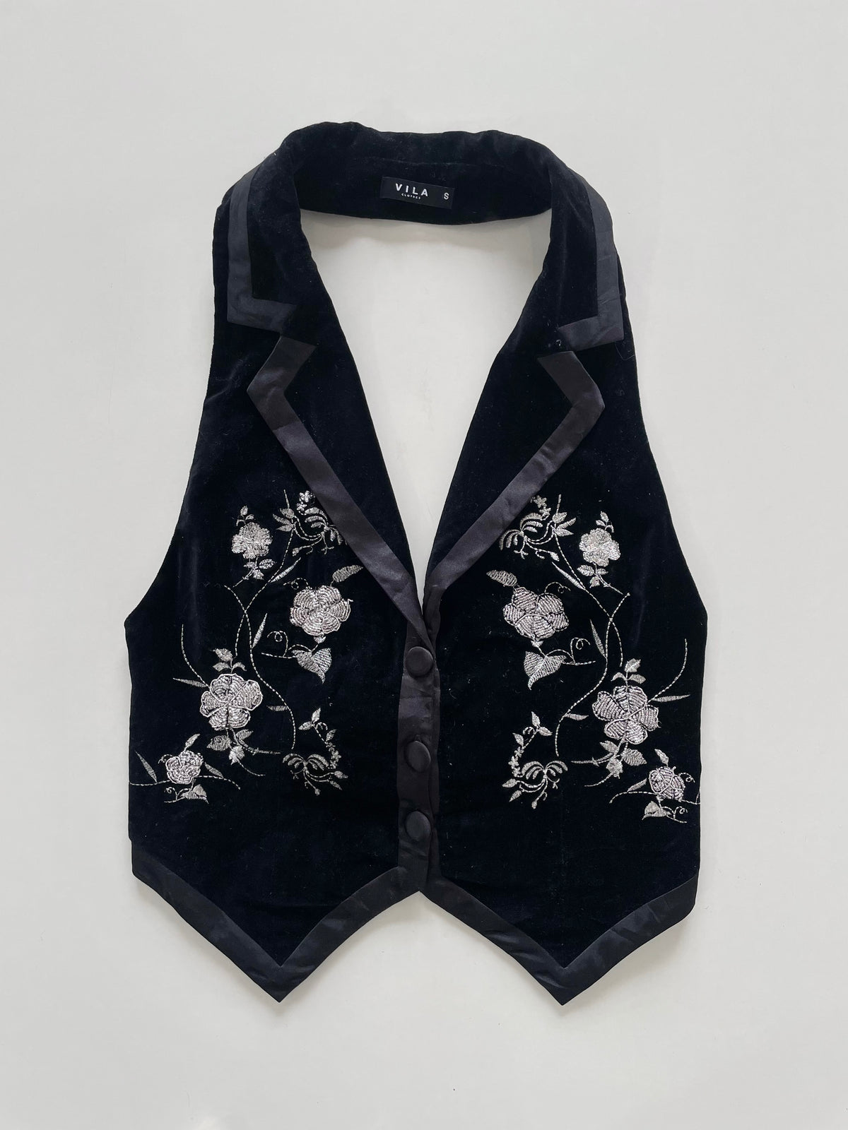 Vila Embroidered Glam Halterneck Waistcoat-Bust 32 to 34