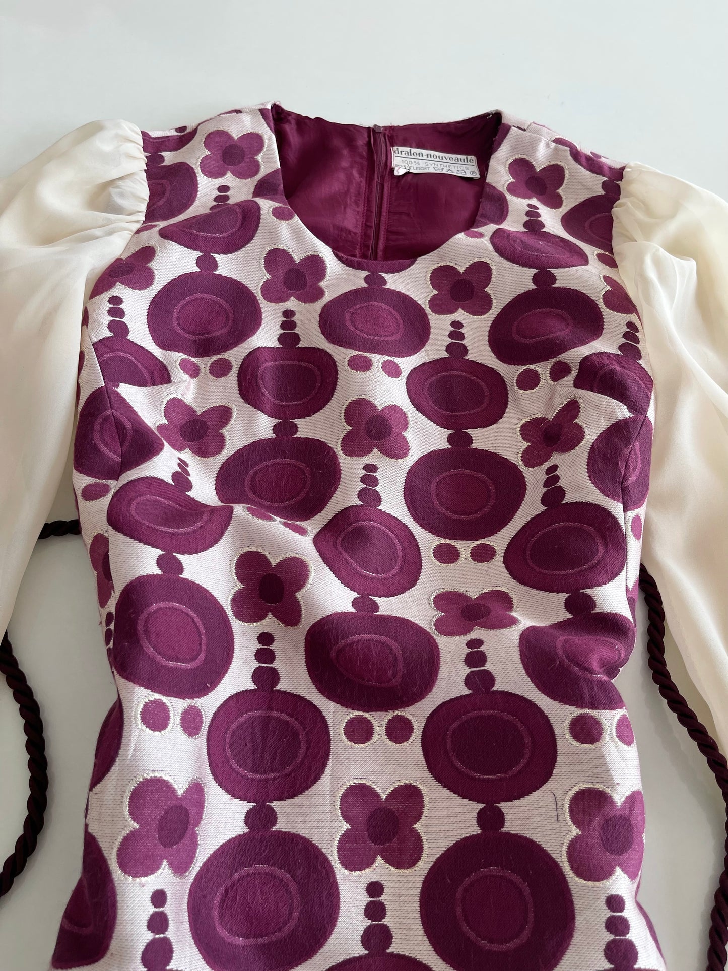 Dralon Nouveute Jacquard Dress-Bust 42