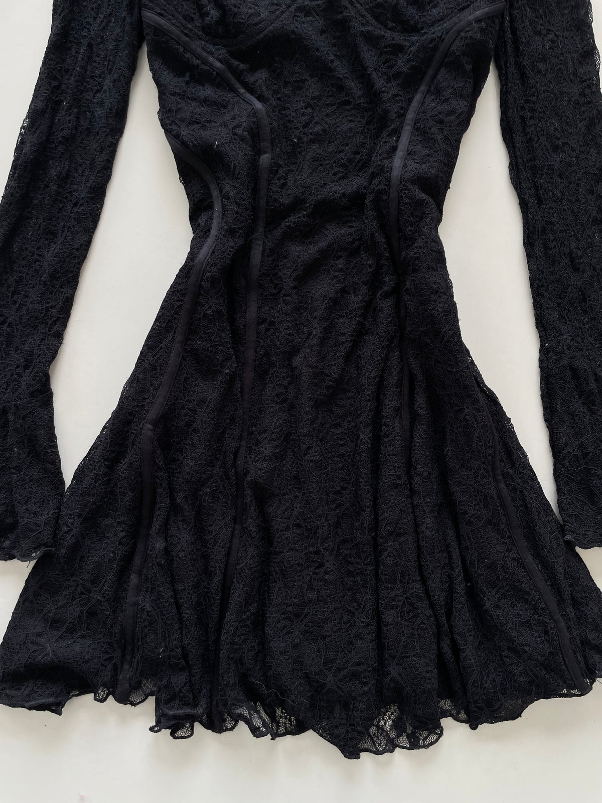 Vintage Lace Dress-Bust 32 to 34