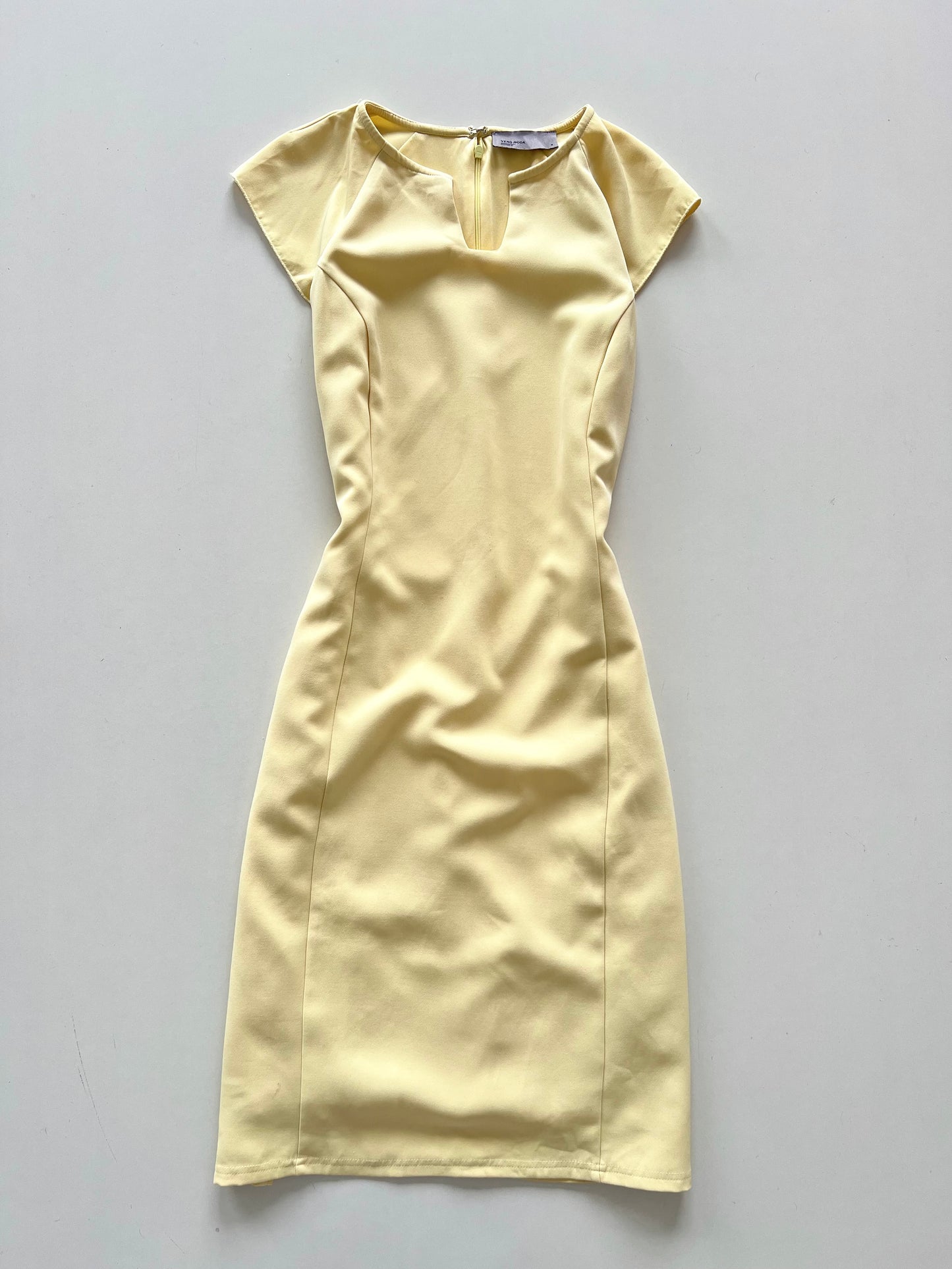 Vero Moda Butter Yellow Dress-Bust 36