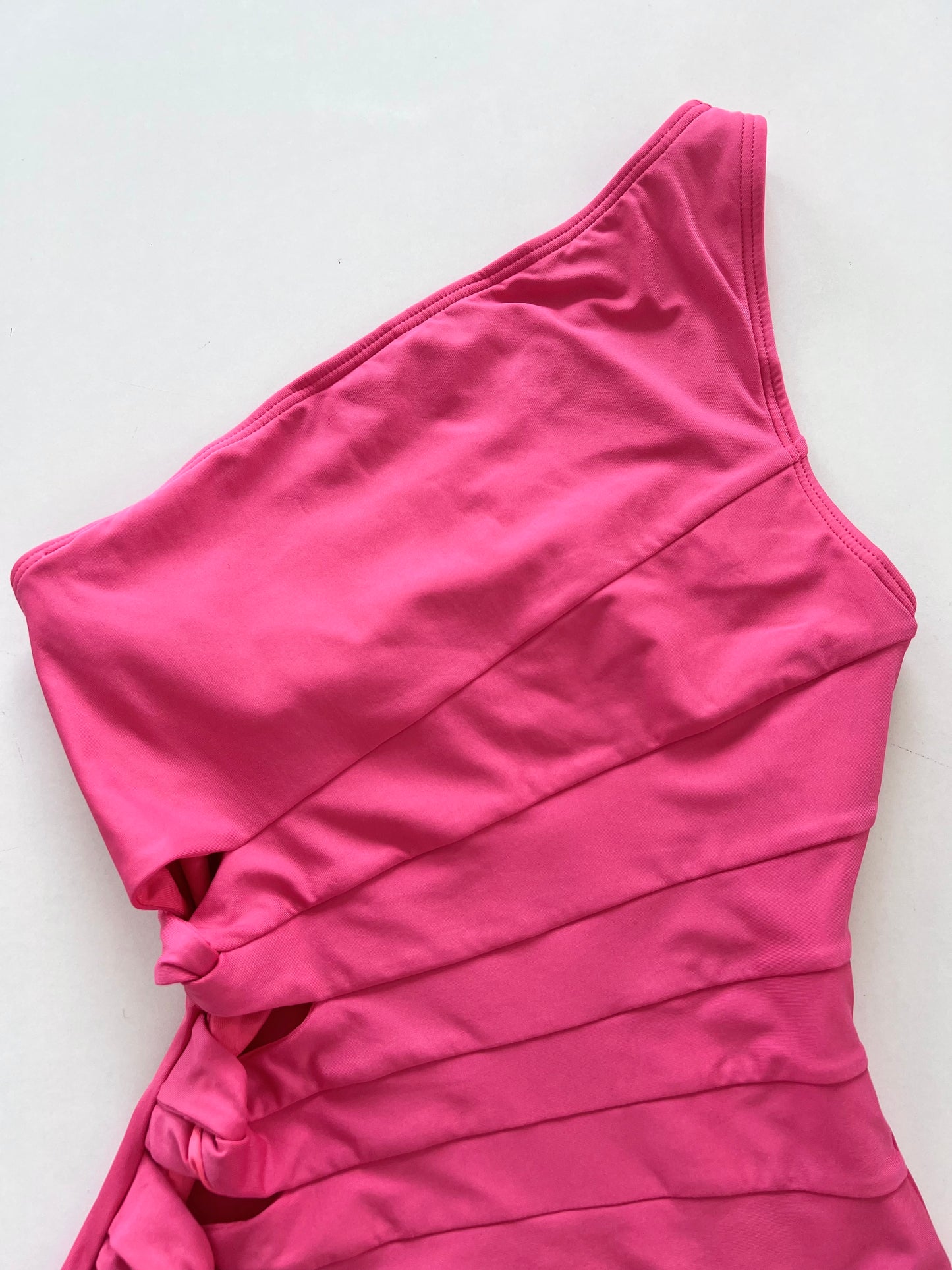 Monokini-Bust 32 to 34
