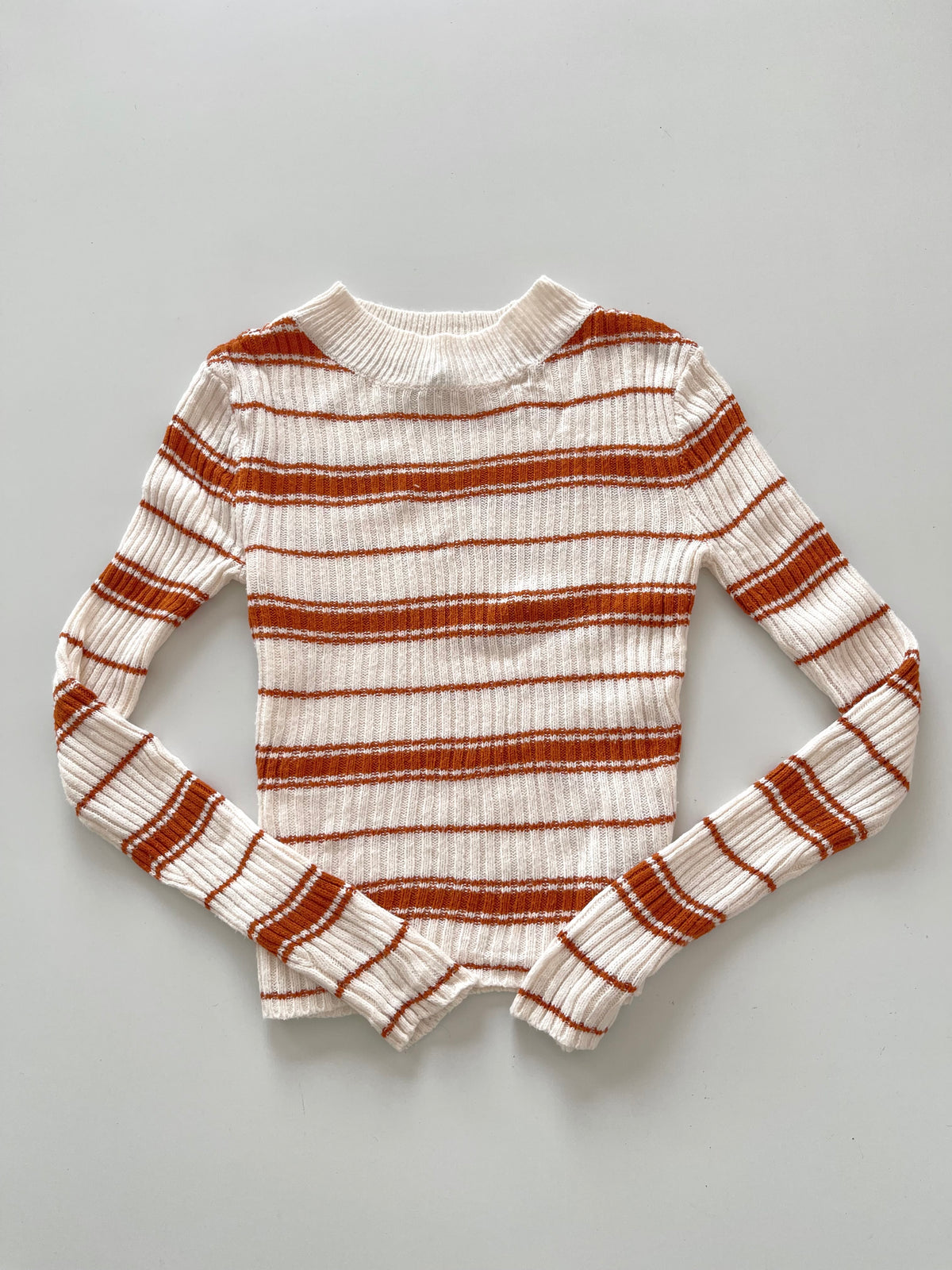 H&M Chunky Pinterest Sweater-Bust 32