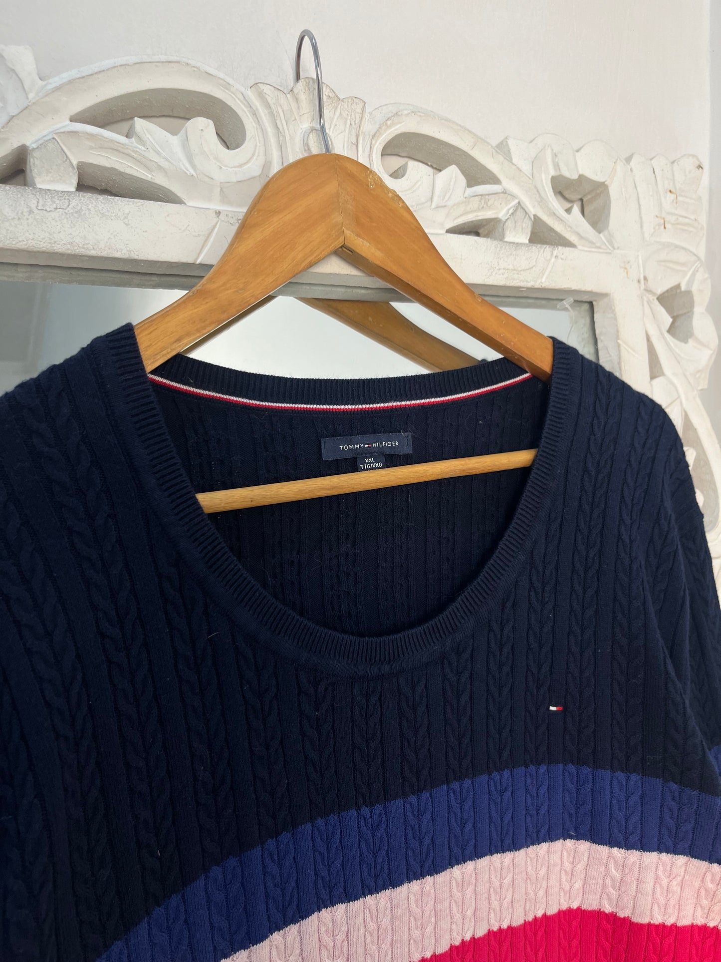 Vintage Tommy Hilfiger Sweater-Chest 46
