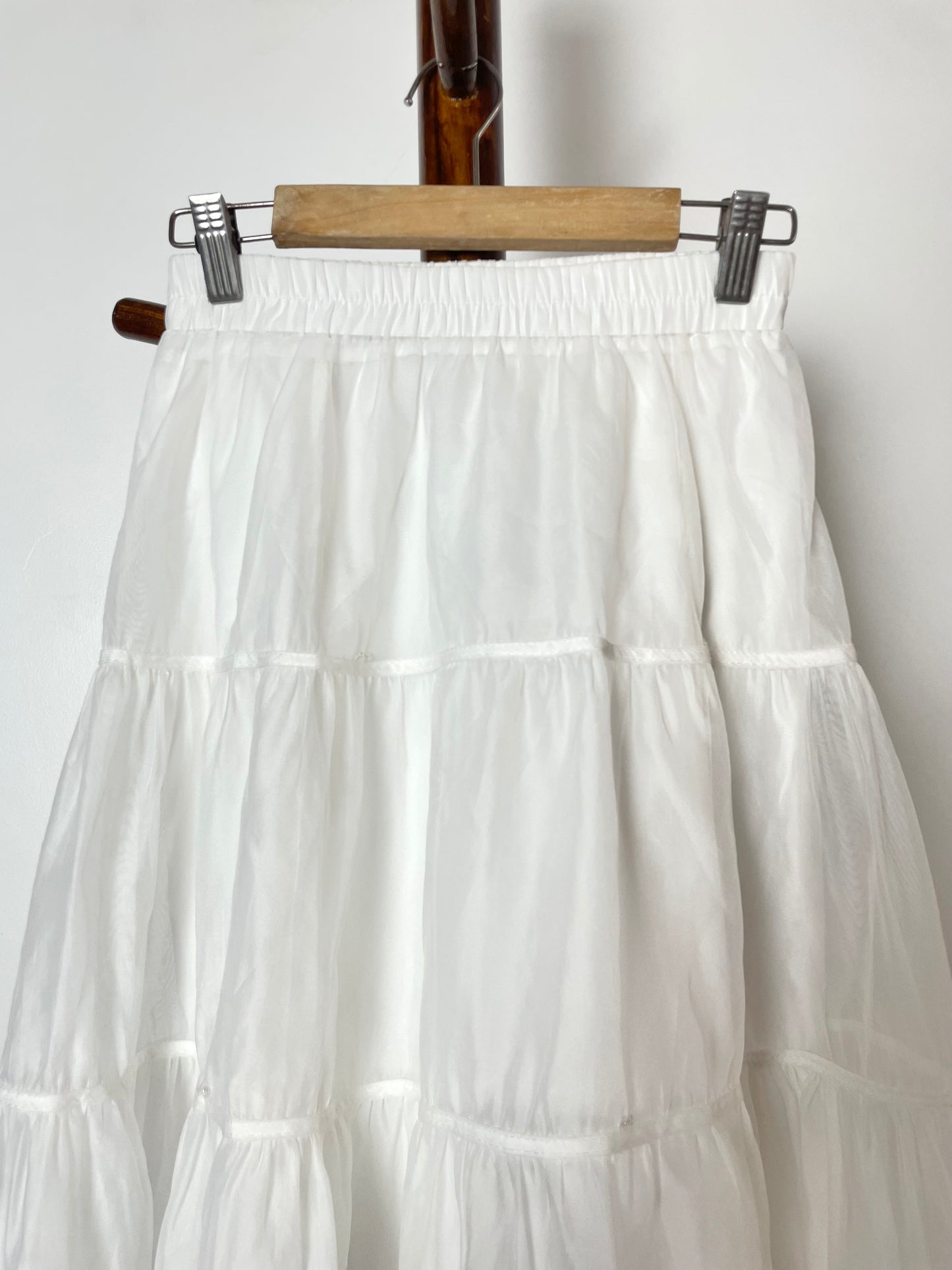 Organza White Skirt-Waist 28 to 32
