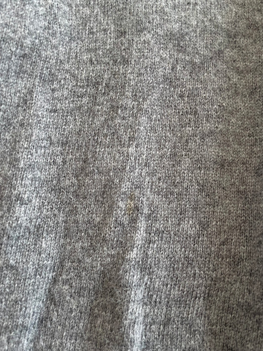 Tommy Hilfiger Vintage Sweater -Bust 36 to 38
