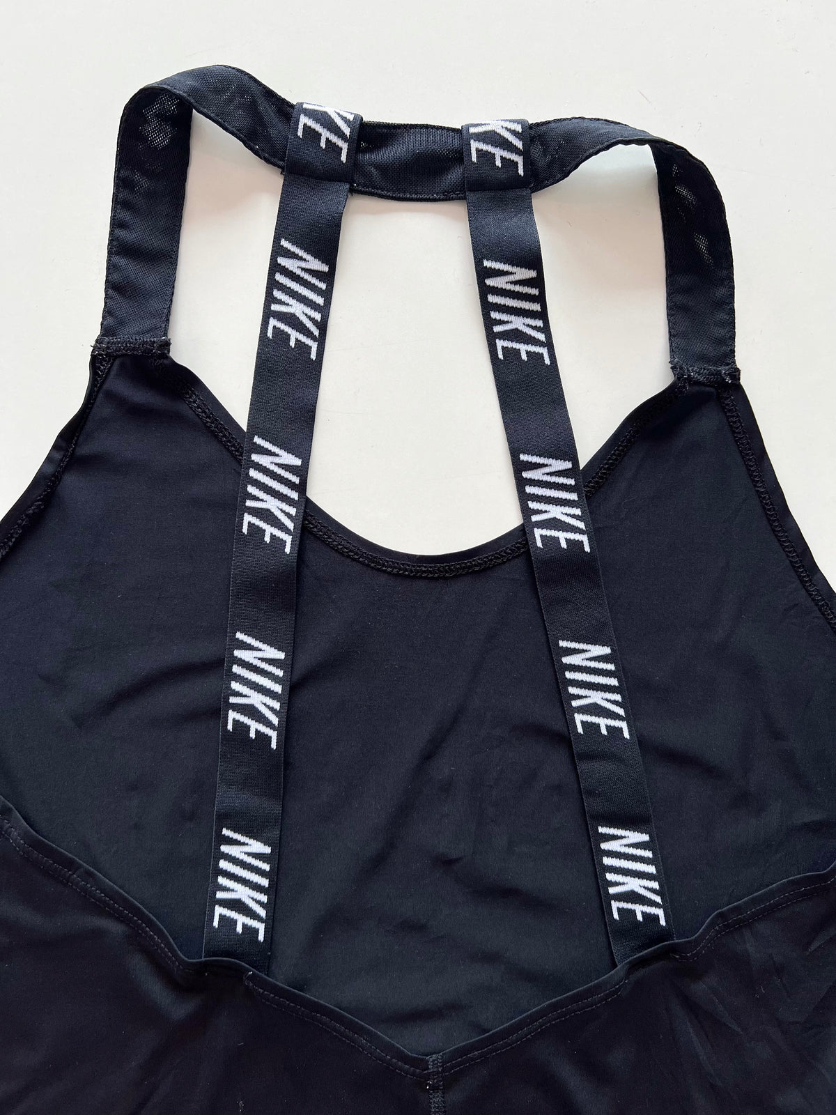 Nike Activewear-Bust 38