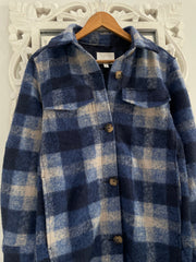 H&M Super Thick Puffer Shacket-Chest 38