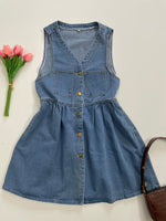 Load image into Gallery viewer, Skater Buttondown Denim Dress-Bust 32
