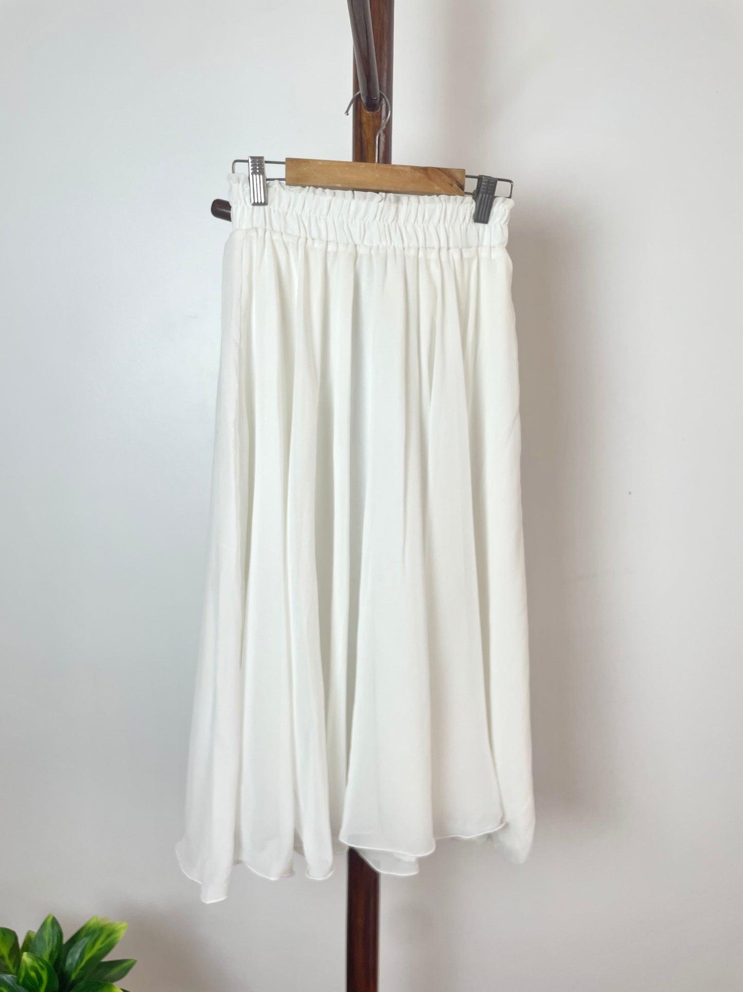 Prairie White Skirt-Waist 26 to 30
