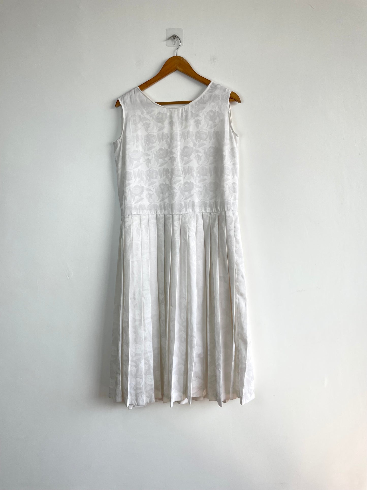 Dress-Bust 38