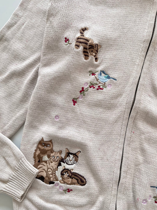 Tabi International Embroidered Zipper Sweater-Bust 46