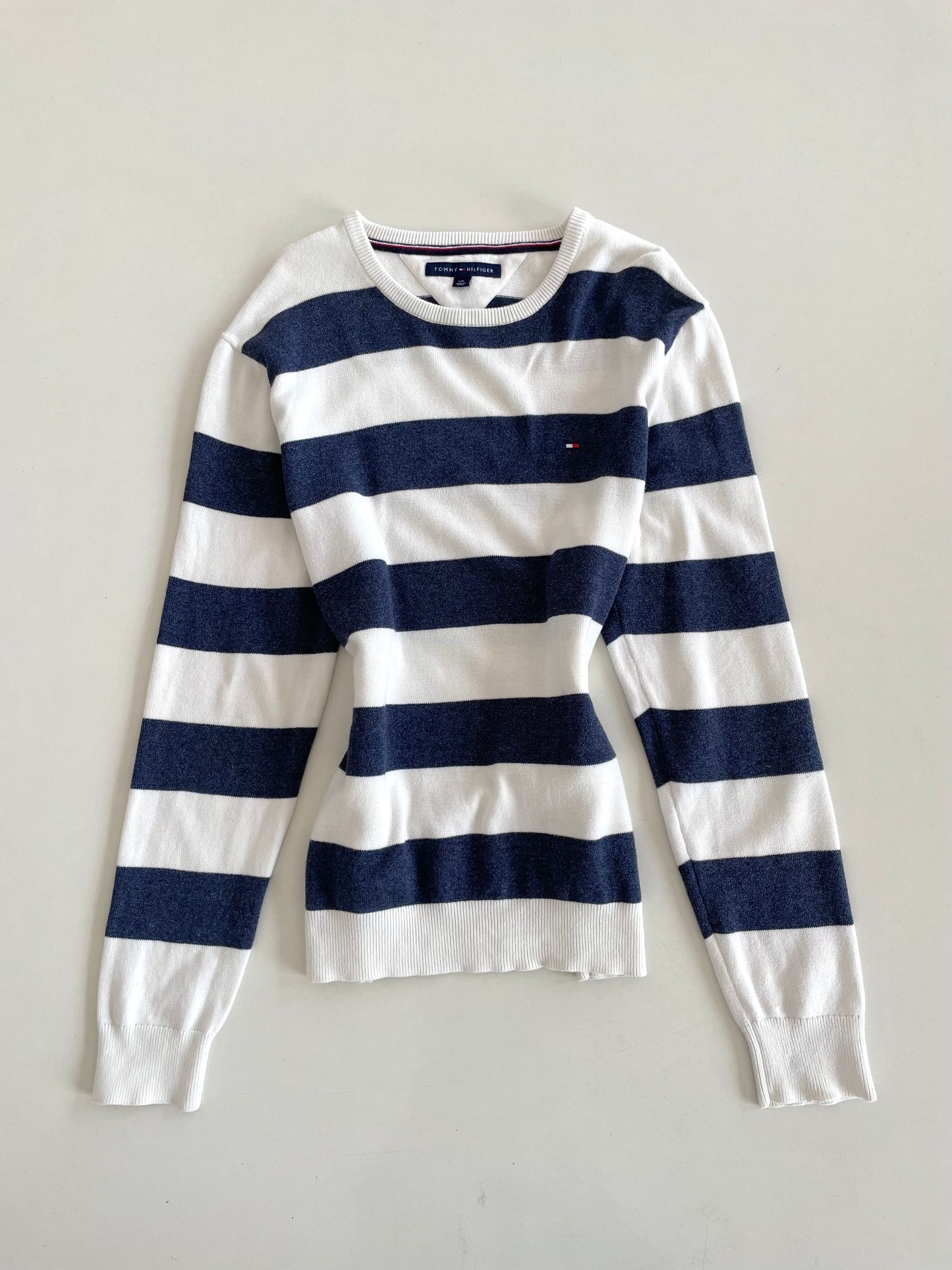 Tommy Hilfiger Vintage Sweater-Bust 46 to 48
