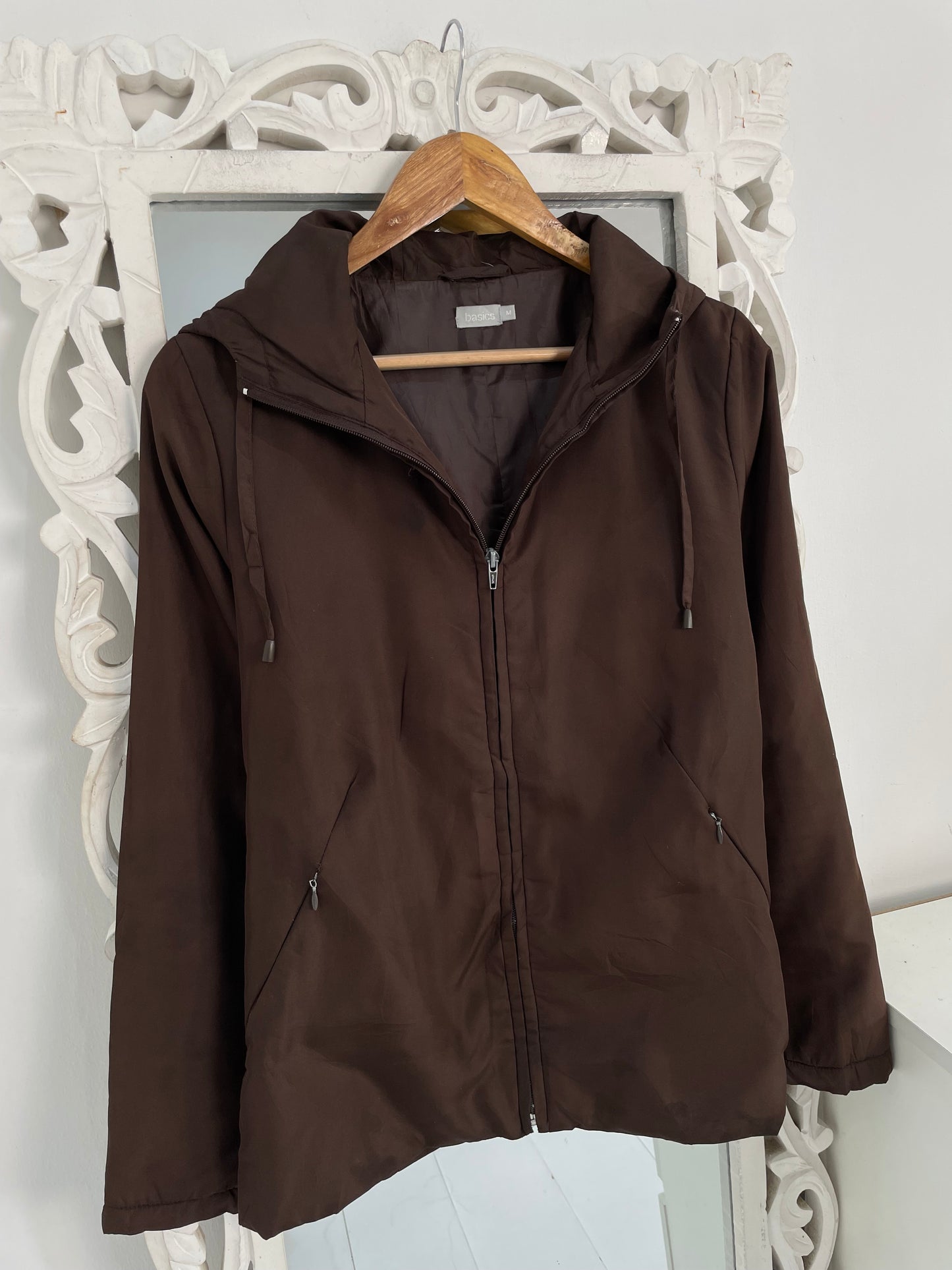 Puffer Jacket-Chest 38