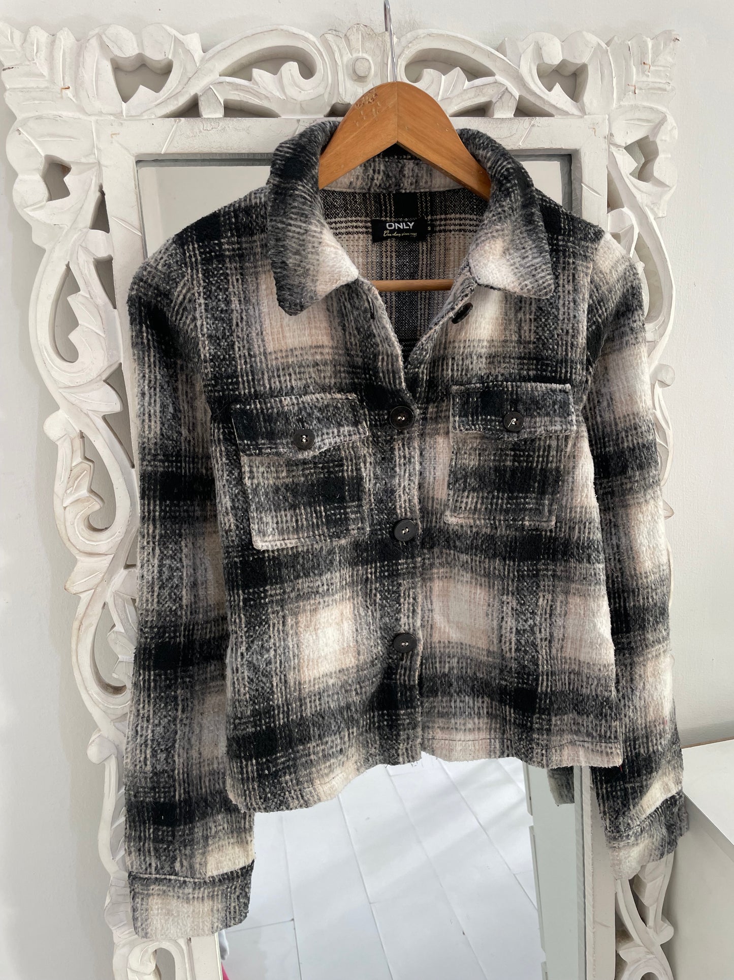 Only Super Thick Shacket-Chest 34