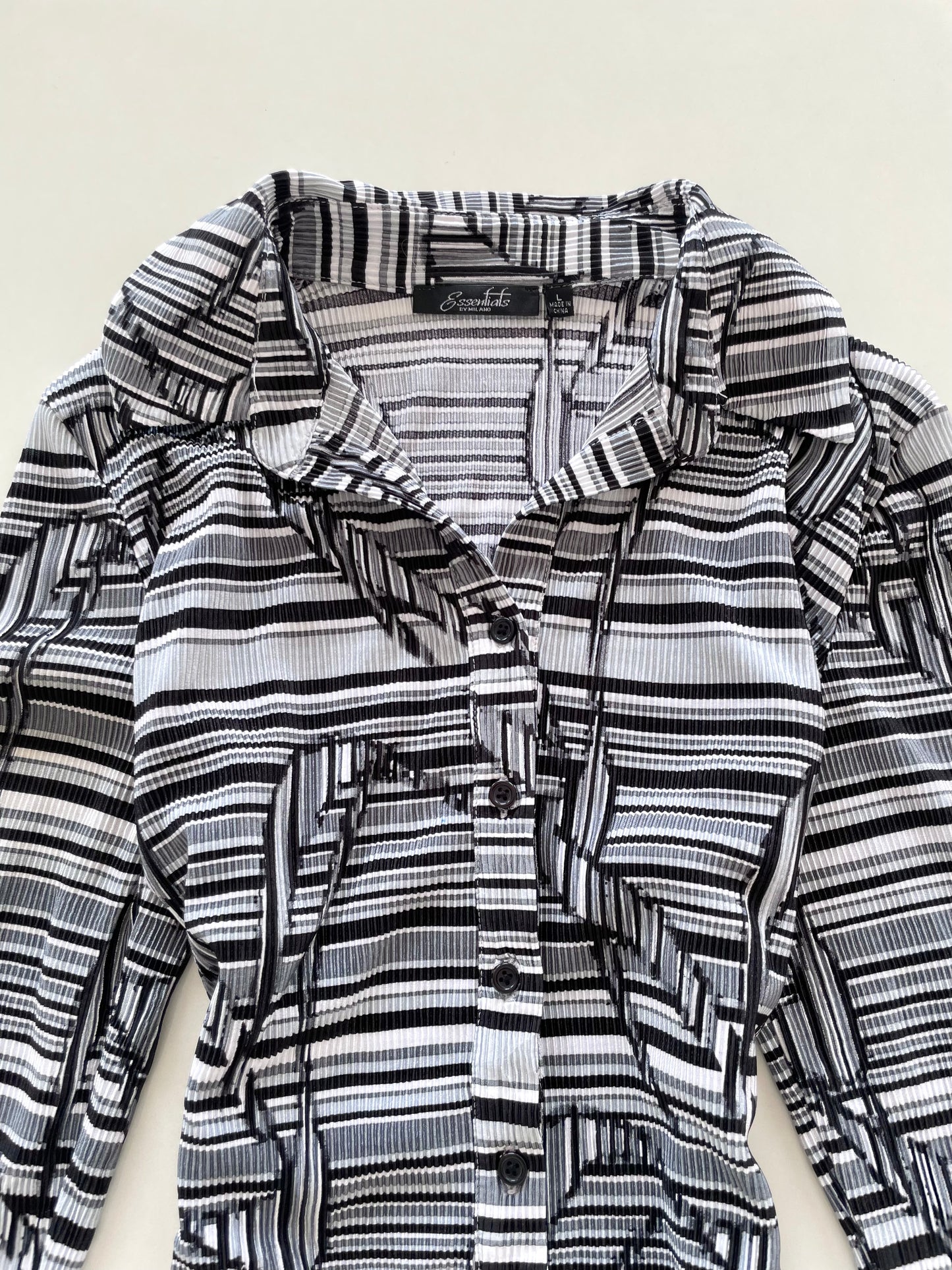 Essentials Shirt-Bust 44 to 48