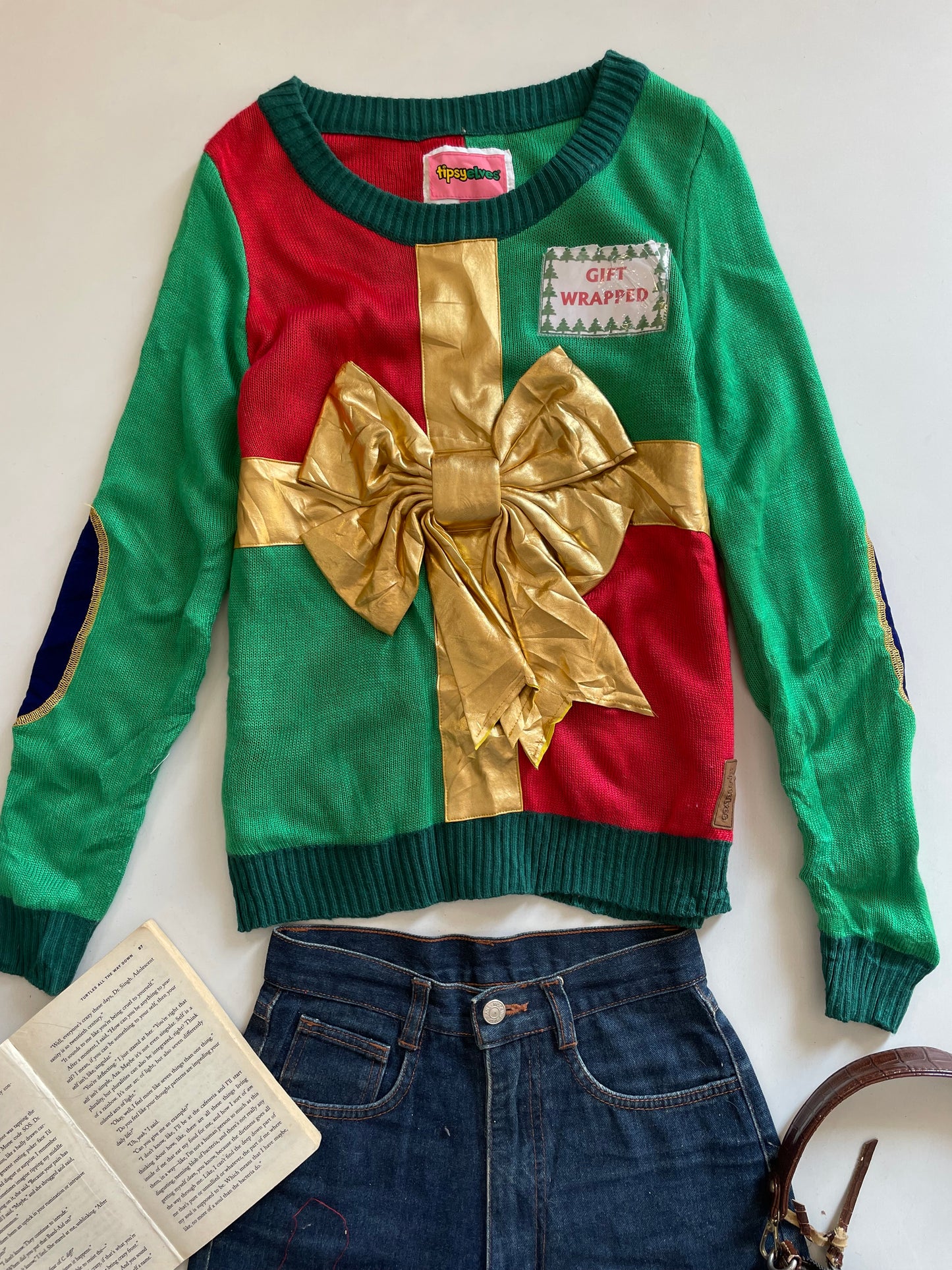 Christmas Sweater-Chest 34