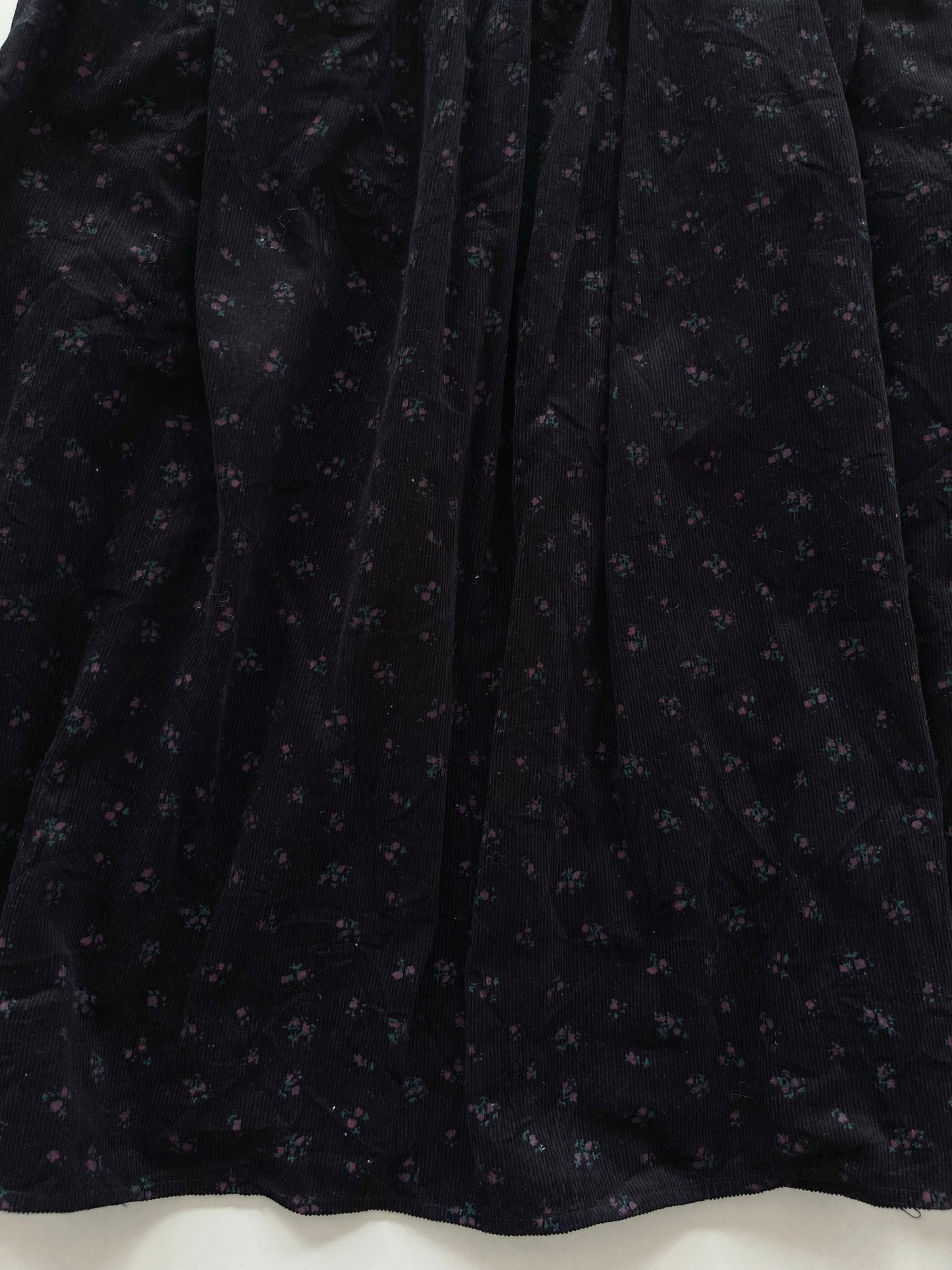 Zing Vintage Floral Corduroy Skirt-Waist 28 to 34