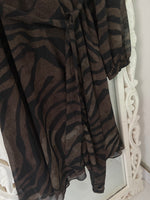 Load image into Gallery viewer, DKNY Dress-Bust 36
