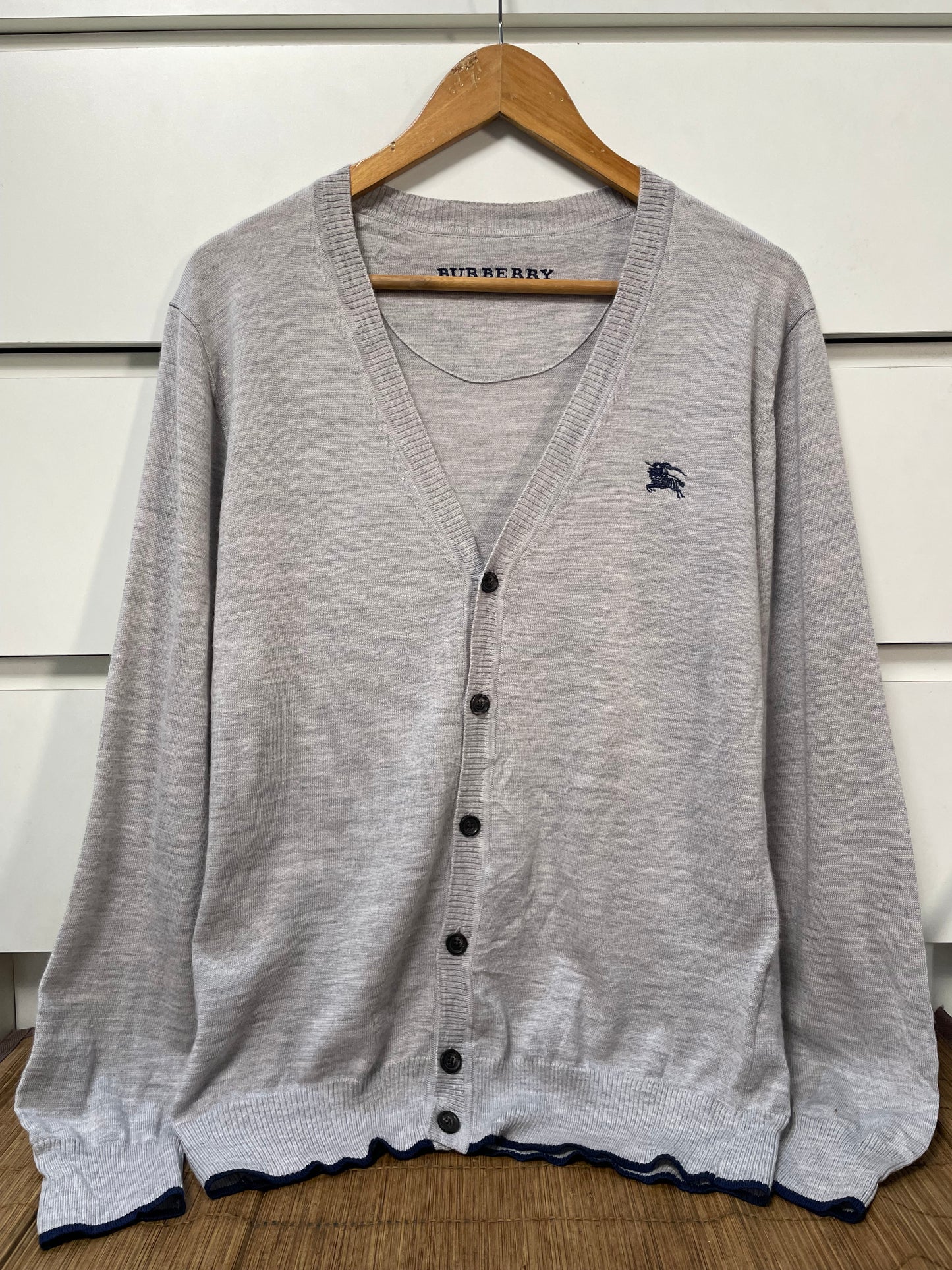 Burberry Black Label Vintage Sweater-Bust 40