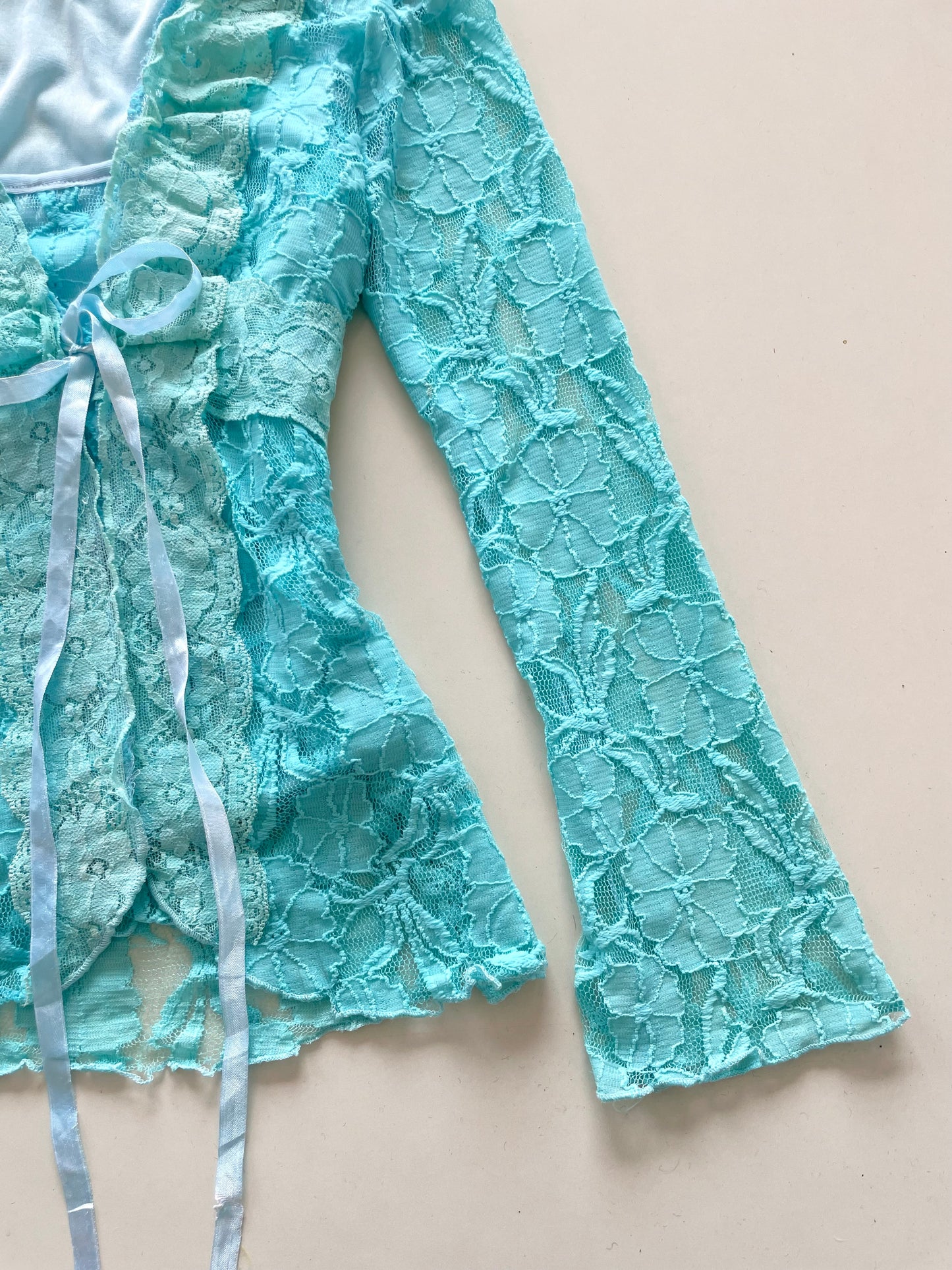 Lace Vintage Top-Bust 34 to 36