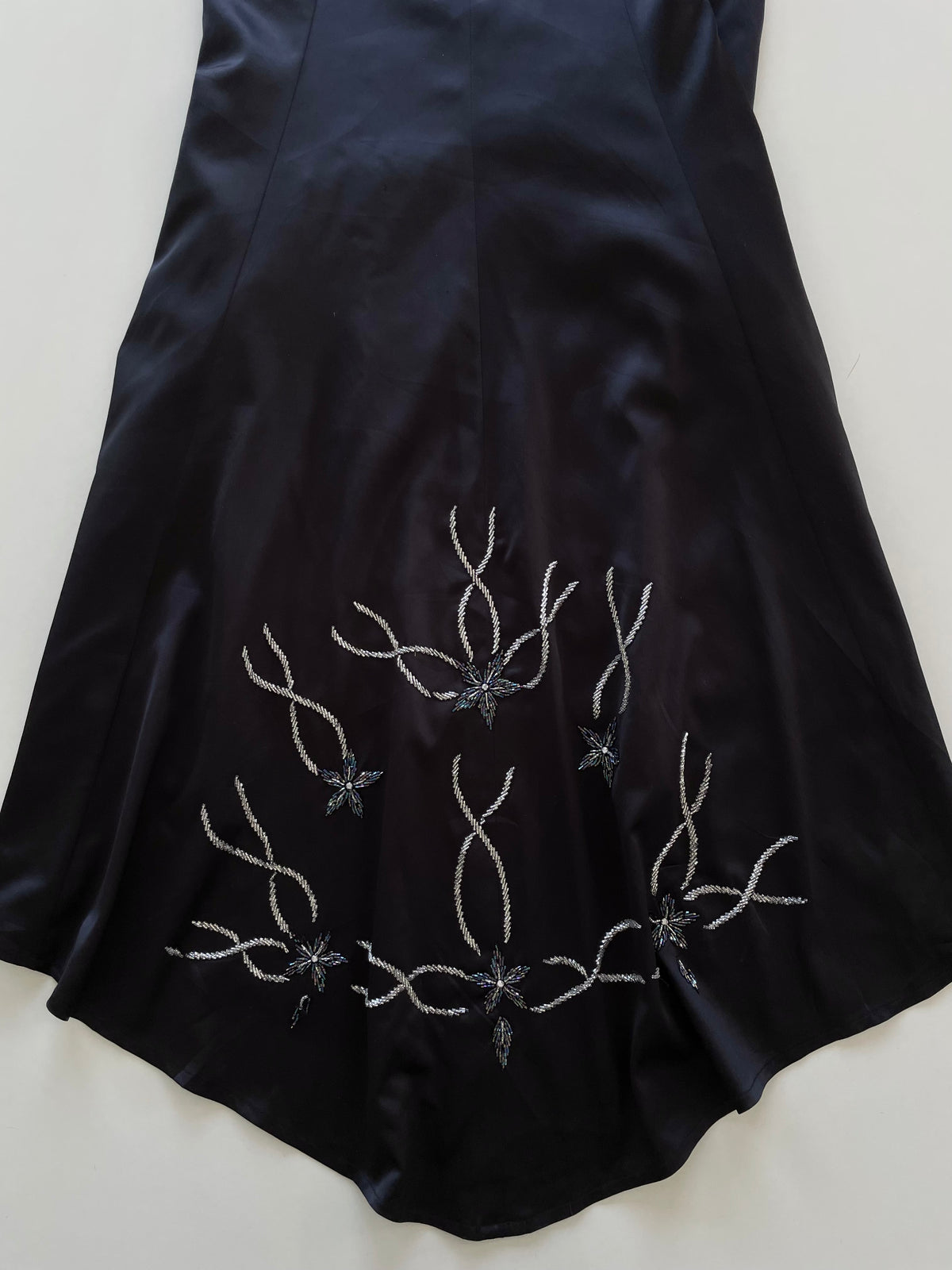 Hand Embroidered Vintage Skirt-Waist 28