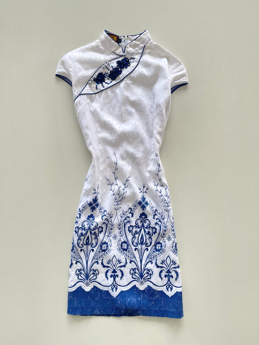 Vintage Dress-Bust 38