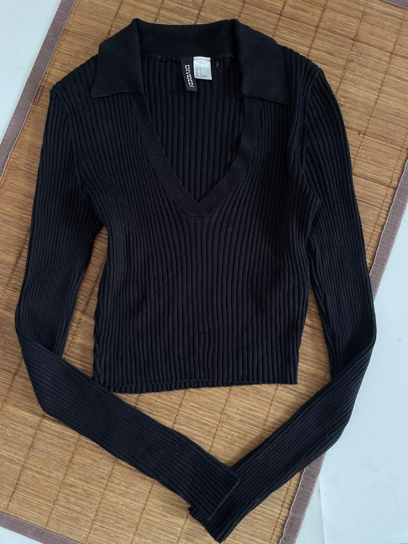 H&M Cozy Winter Top-Bust 32 to 36