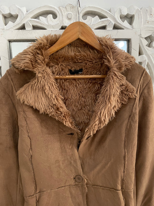 H&m Vintage Thick Sherpa Coat-Chest 36