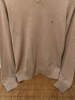 Load image into Gallery viewer, Tommy Hilfiger Vintage Sweater-Bust 44