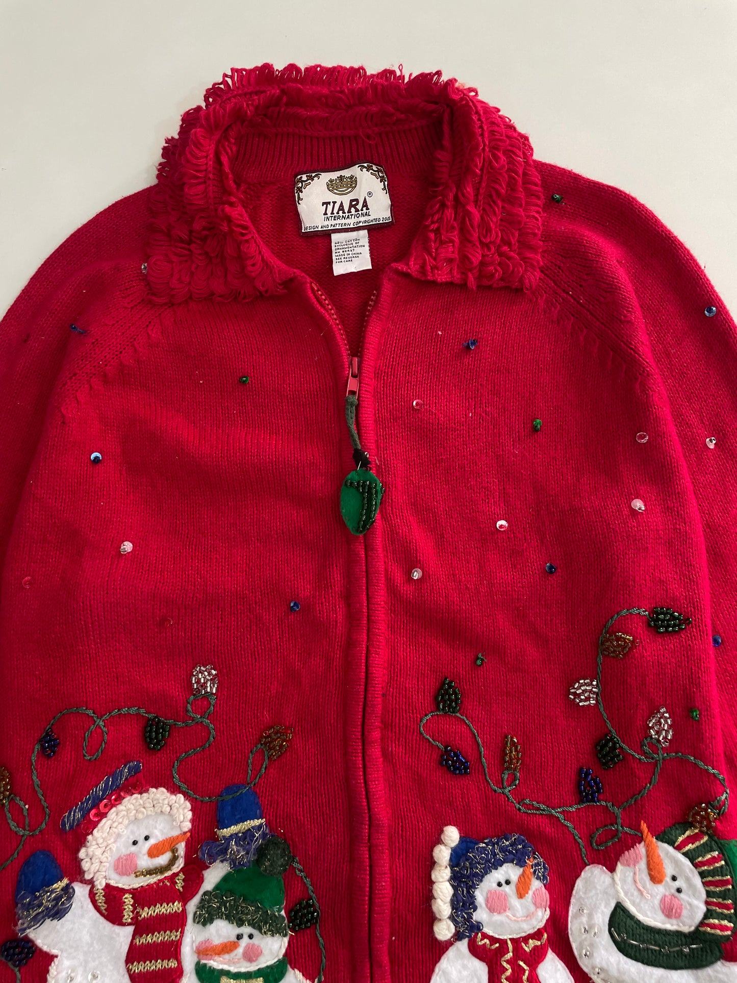 Tiara Christmas Sweater-Bust 44