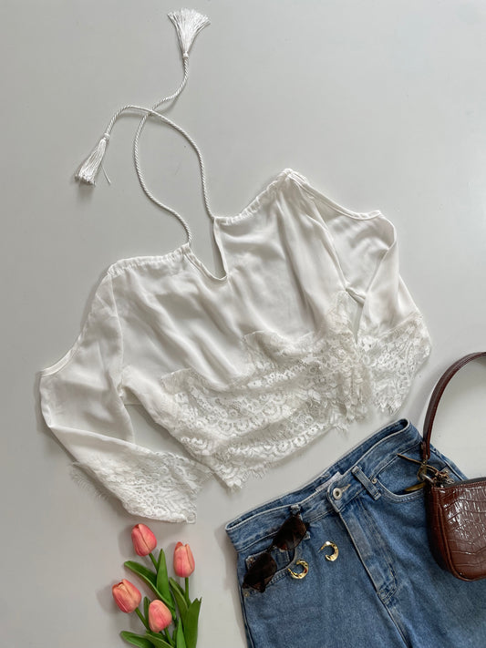 SWAN WHITE LACE TOP - BUST 40