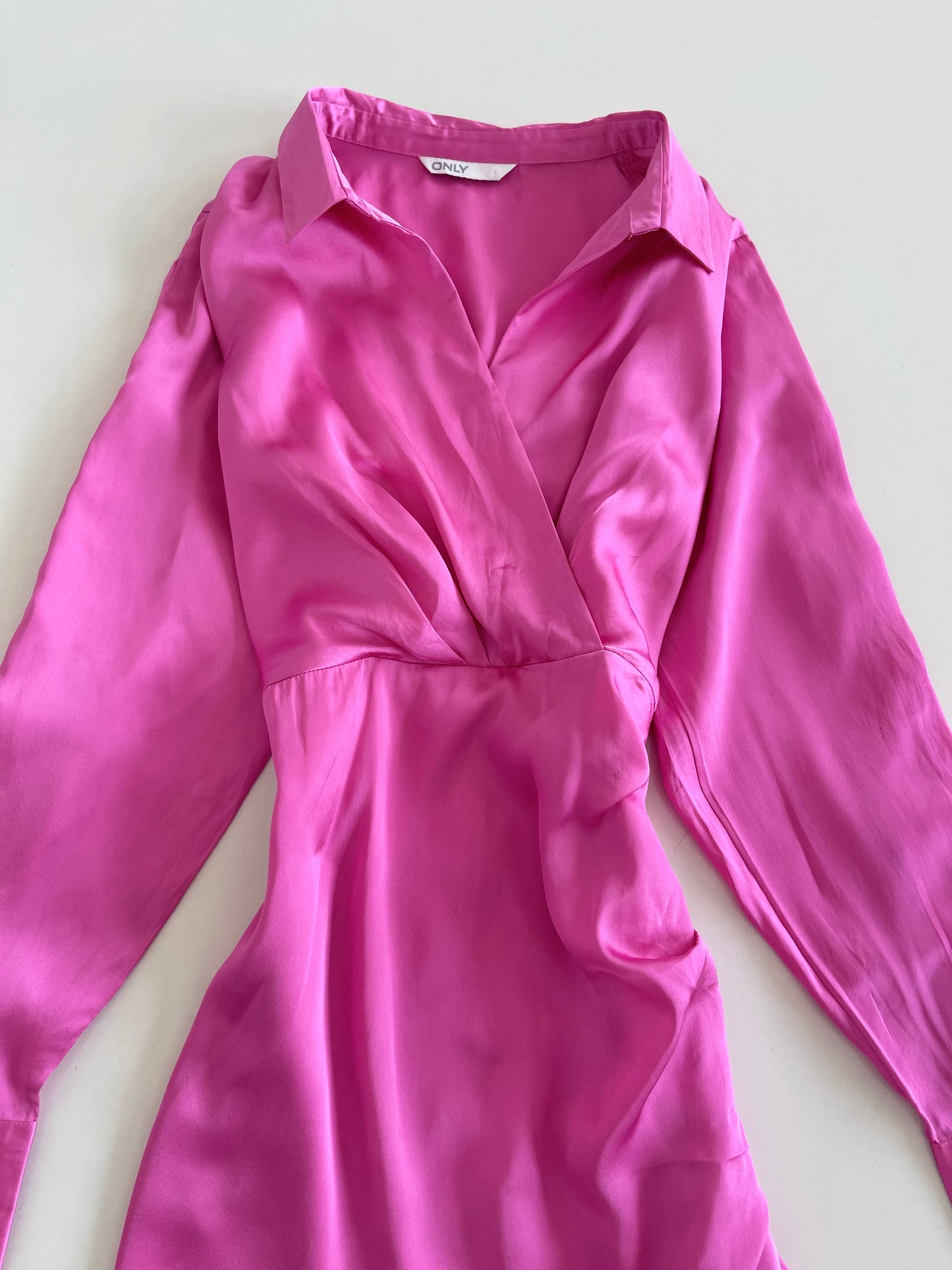 Only Satin Dress-Bust 42