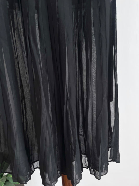 Black Skirt With Inbuilt Shorts-Waist 24 to 30