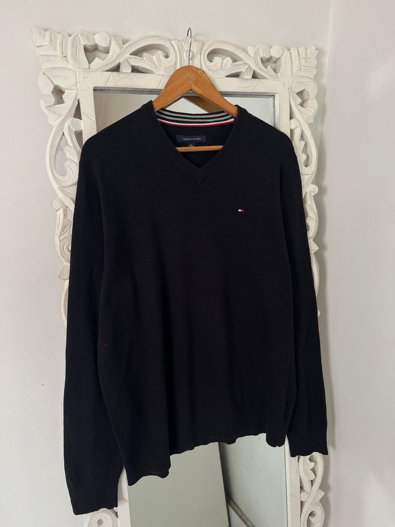 Vintage Tommy Hilfiger Sweater-Chest 46