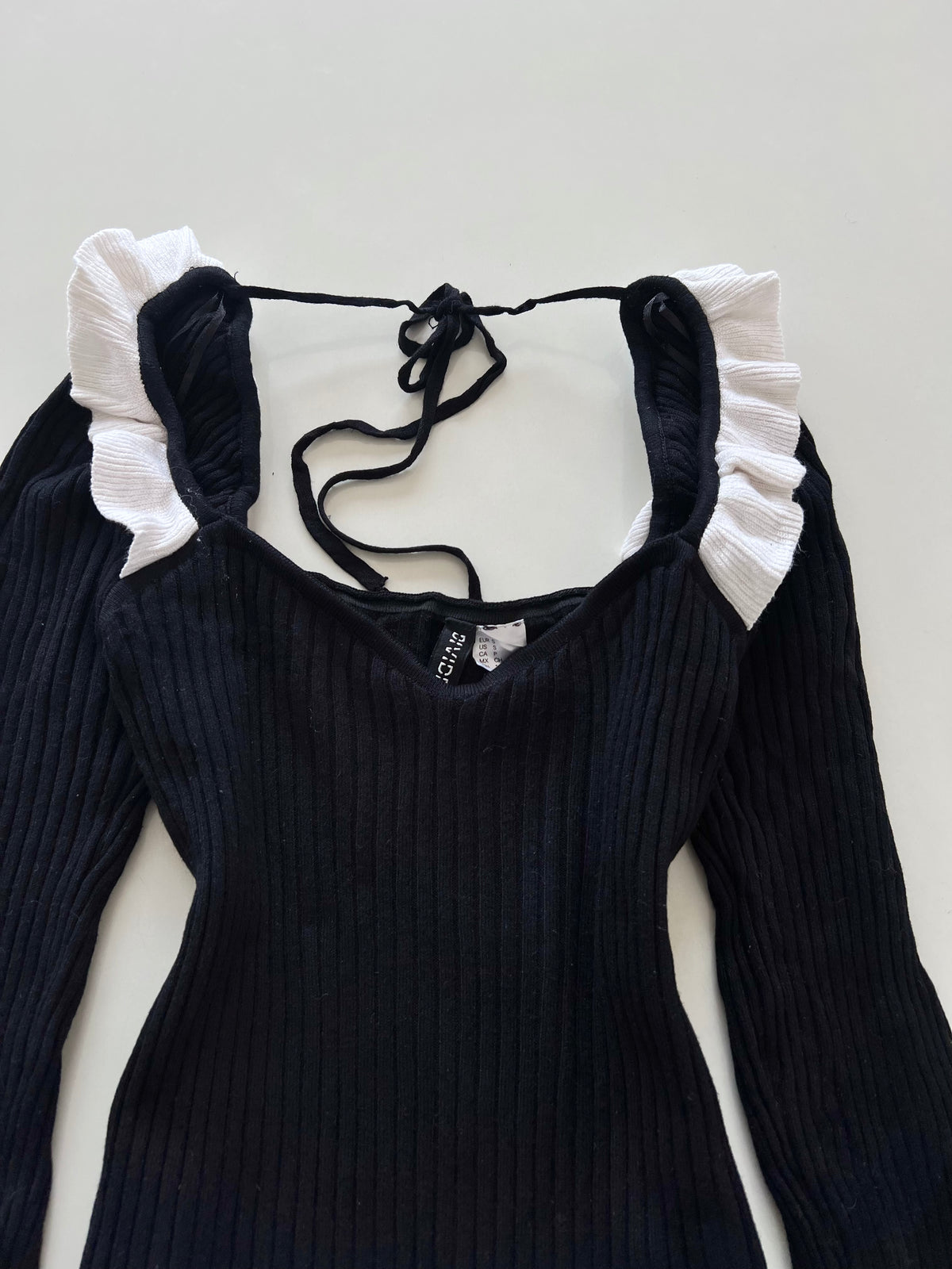 H&M Pre Winter Top-Bust 32 to 34