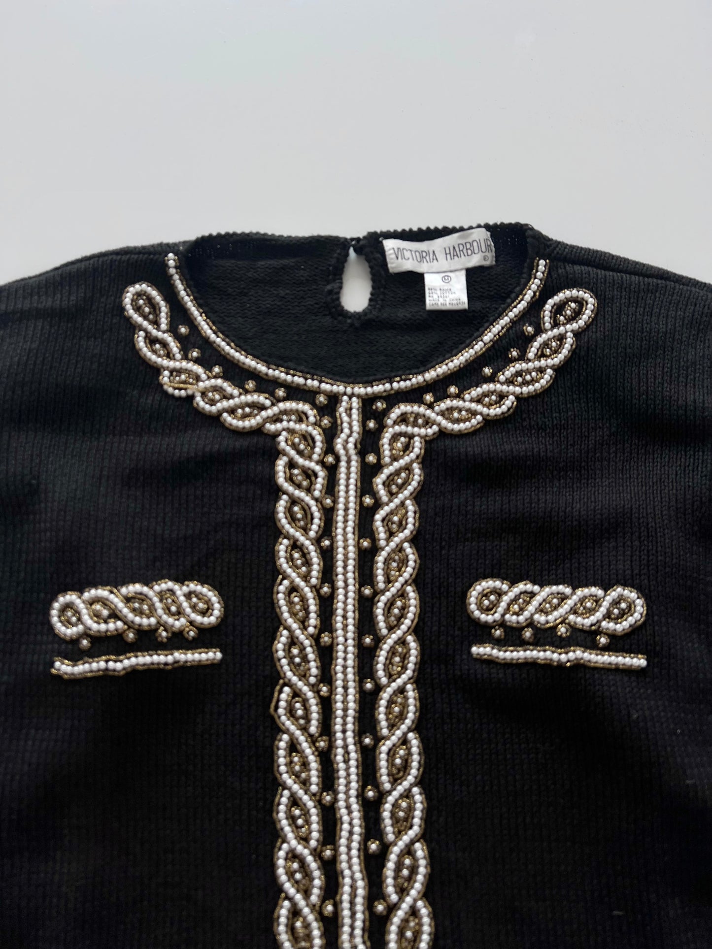 Victoria Harbour Embroidered Sweater-Bust 44