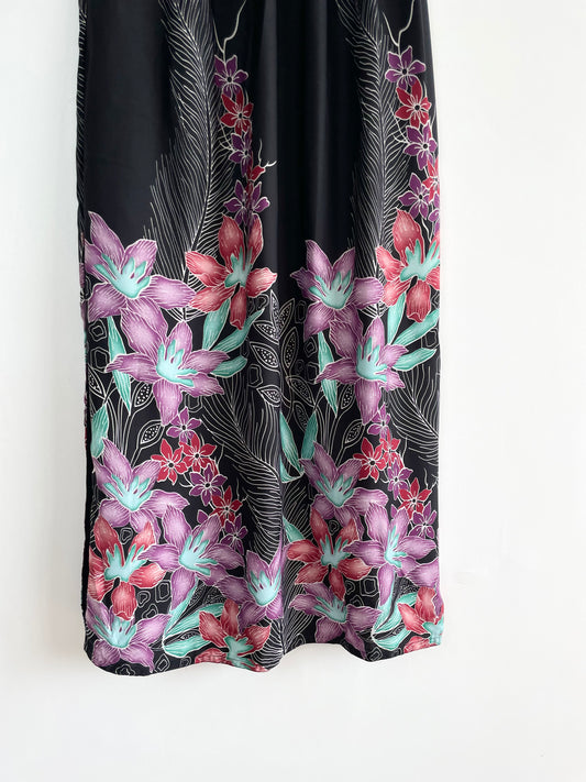 Black Flower Lady Skirt-Waist 26 to 30