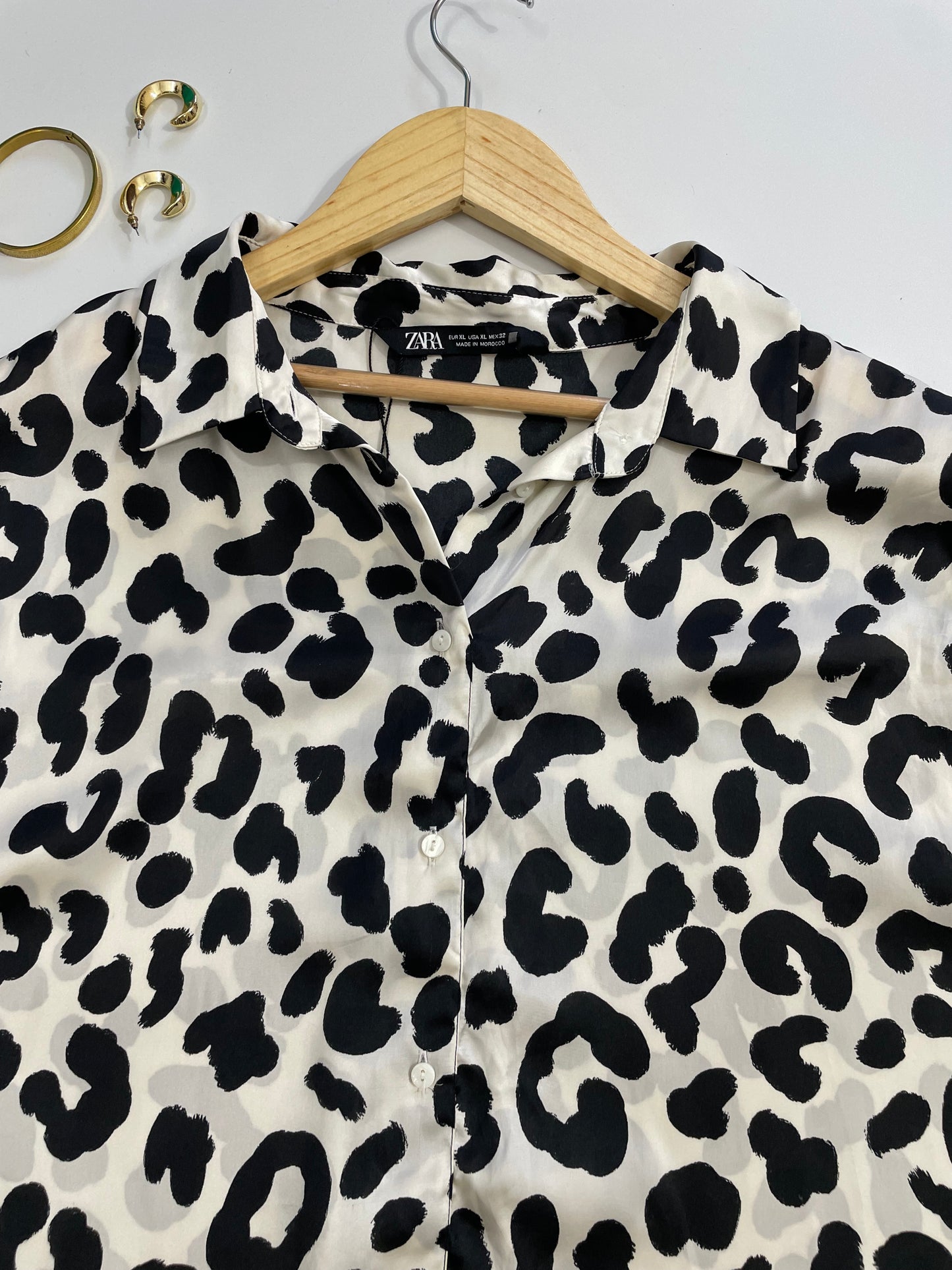 Zara Satin Shirt-Bust 46