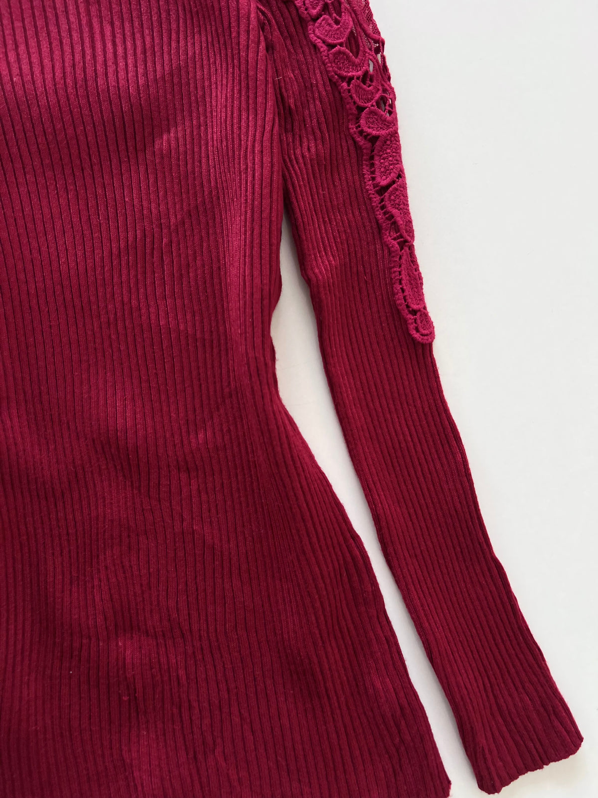 Manul Highneck Pre Winter Top-Bust 38 to 40
