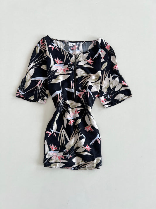 Object Top-Bust 38